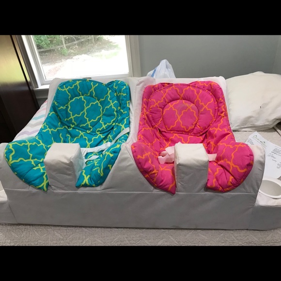 Table for Two - Picture 2 of 5